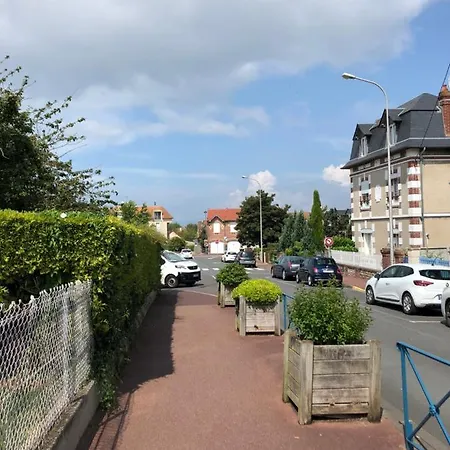Holiday home Casa Parcului Villers-sur-Mer