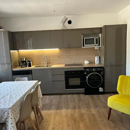 Casa Parcului Semesterbostad *